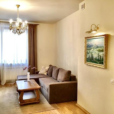 Апартаменти У Серці Львова Lviv Exterior foto